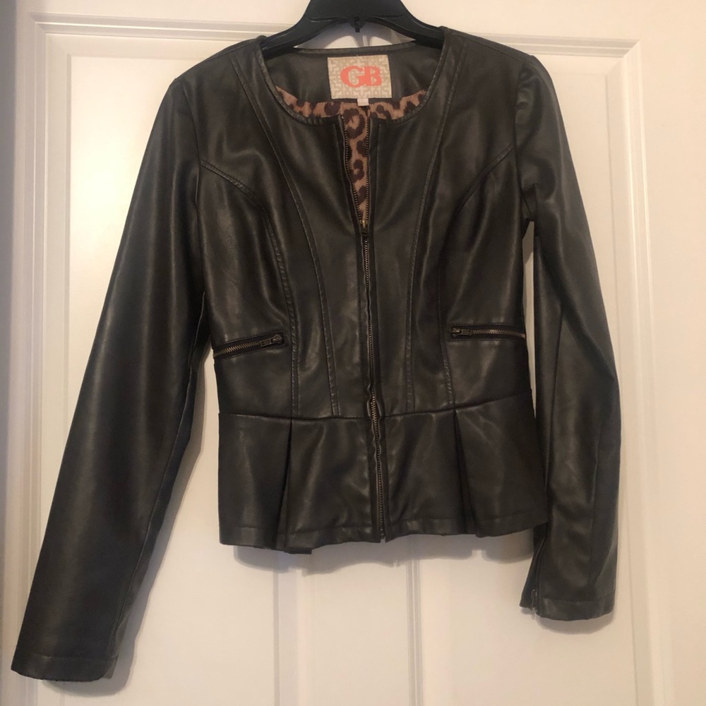 Dillard’s dark brown leather jacket w/ ruffle base